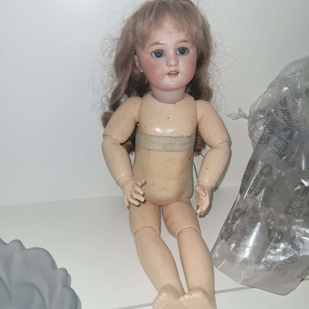 POUPEE JUMEAU PARLANTE