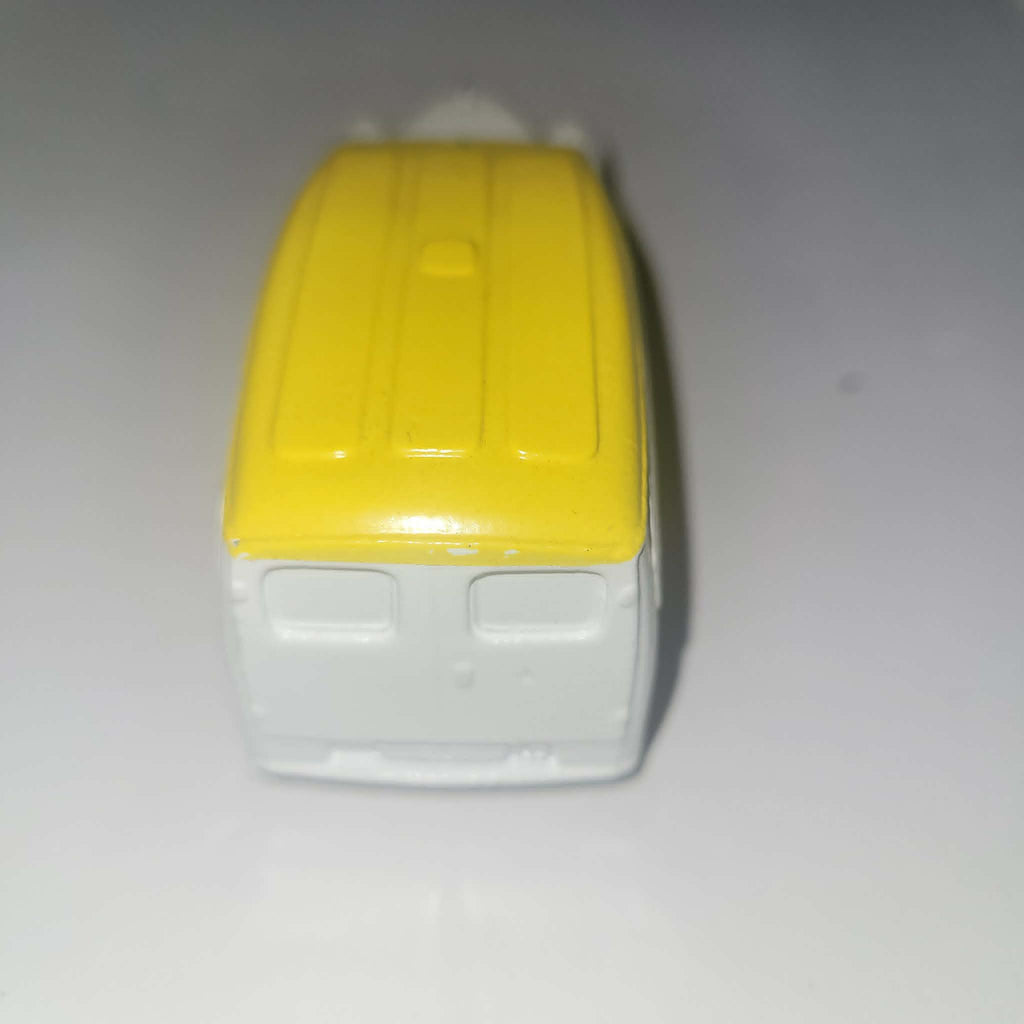 DINKY TOYS AUSTIN