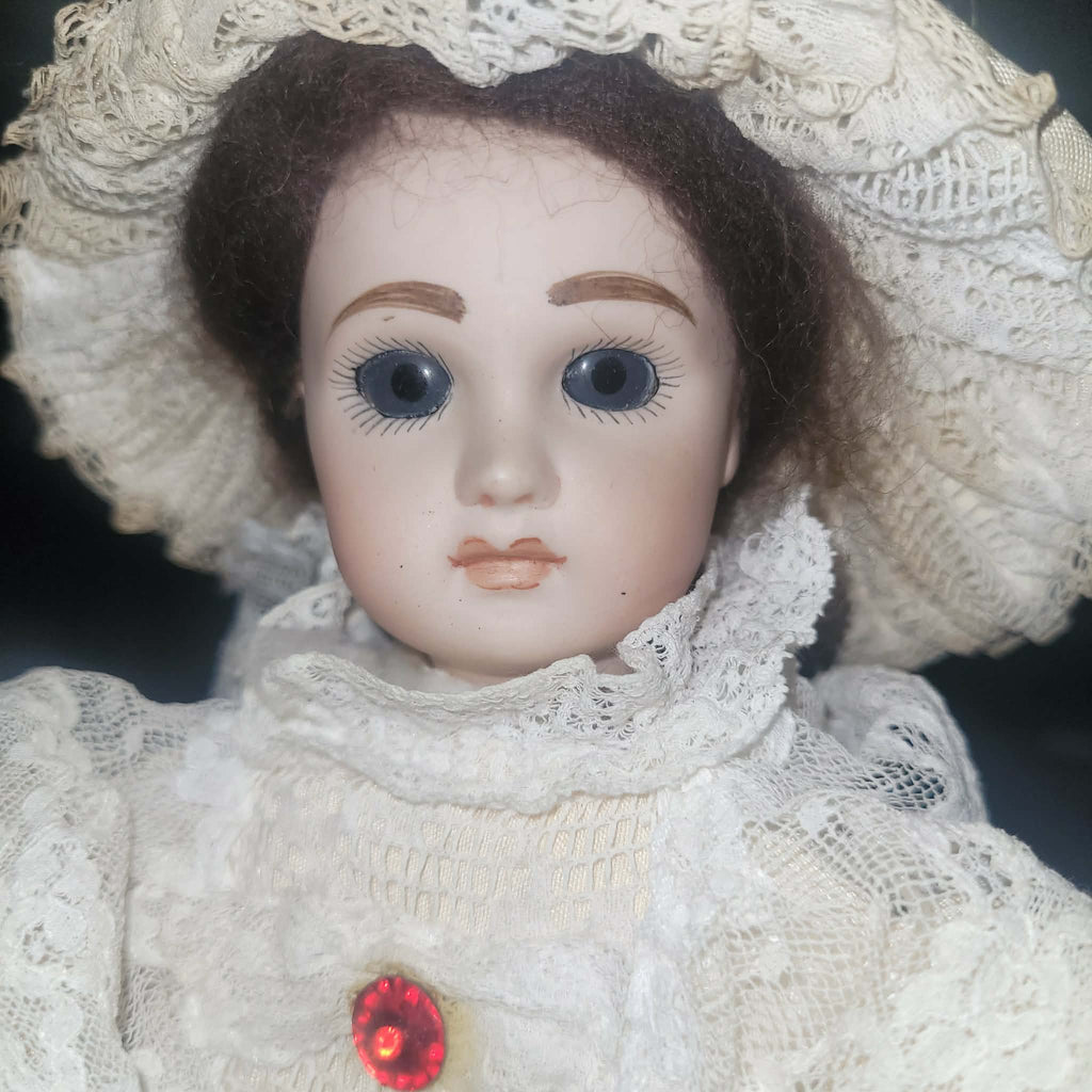 AUTOMATE JEUNE FILLE A LA MARIONNETTE