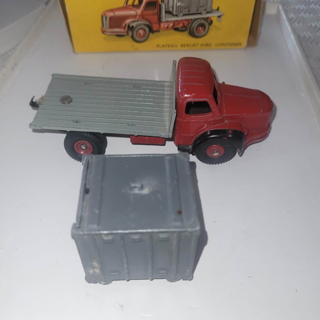 DINKY TOYS BERLIET
