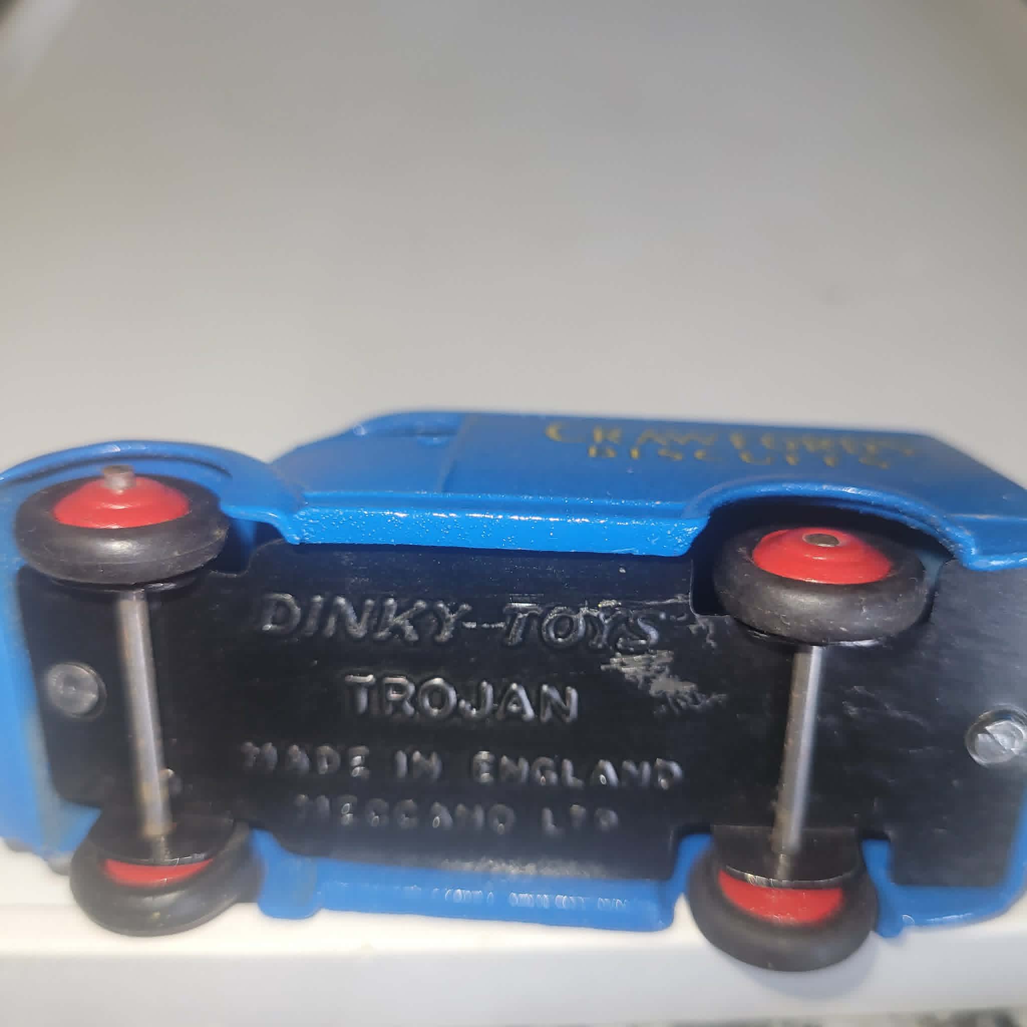 DINKY TOYS TROJAN