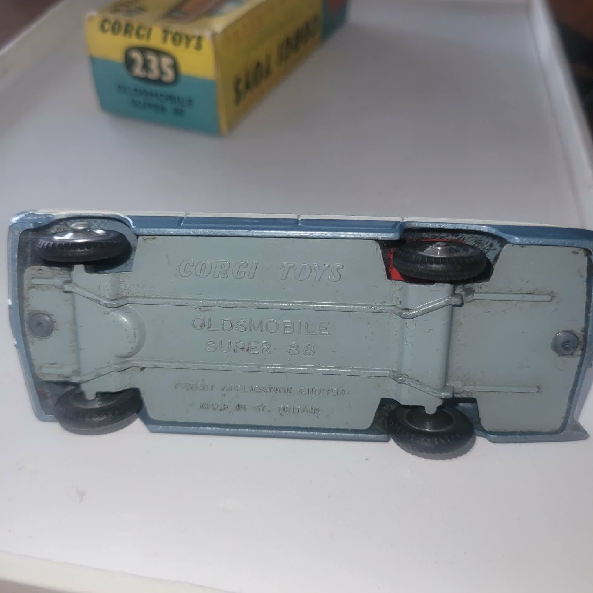 CORGI TOYS OLDSMOBILE
