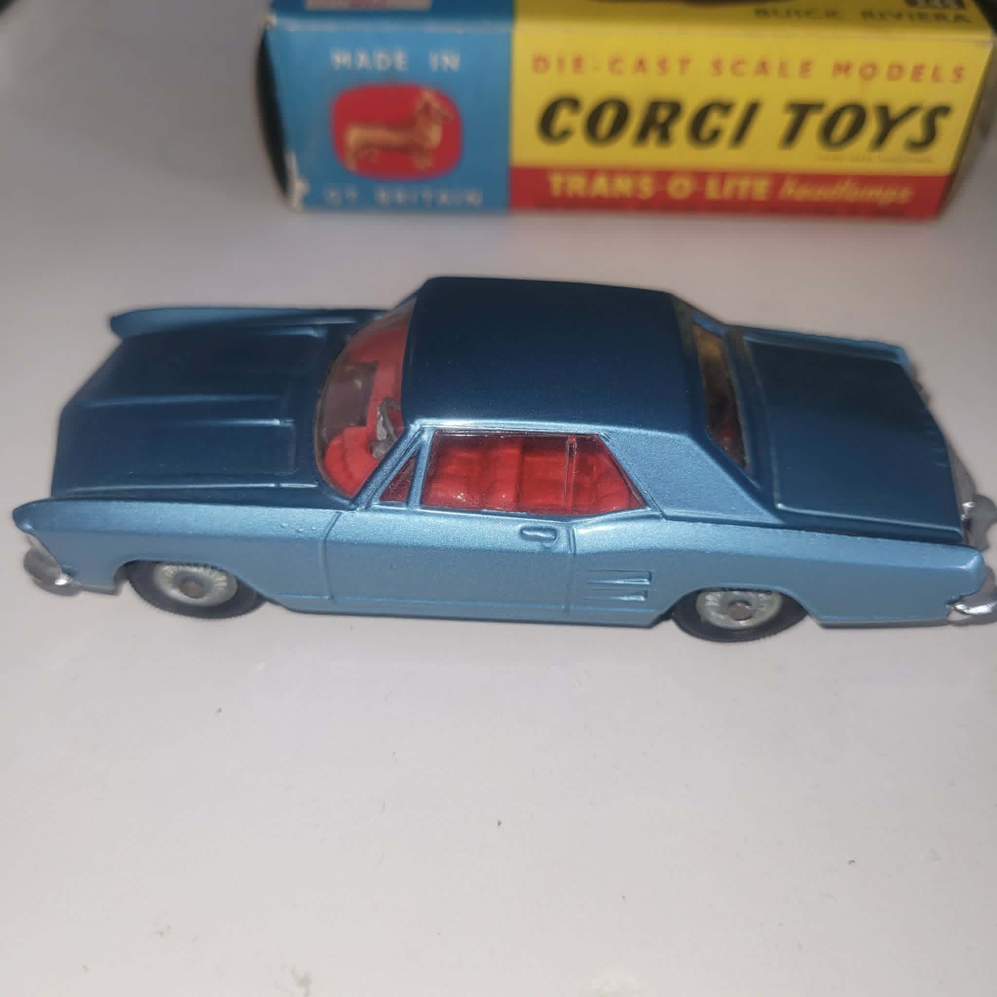 CORGI TOYS BUICK