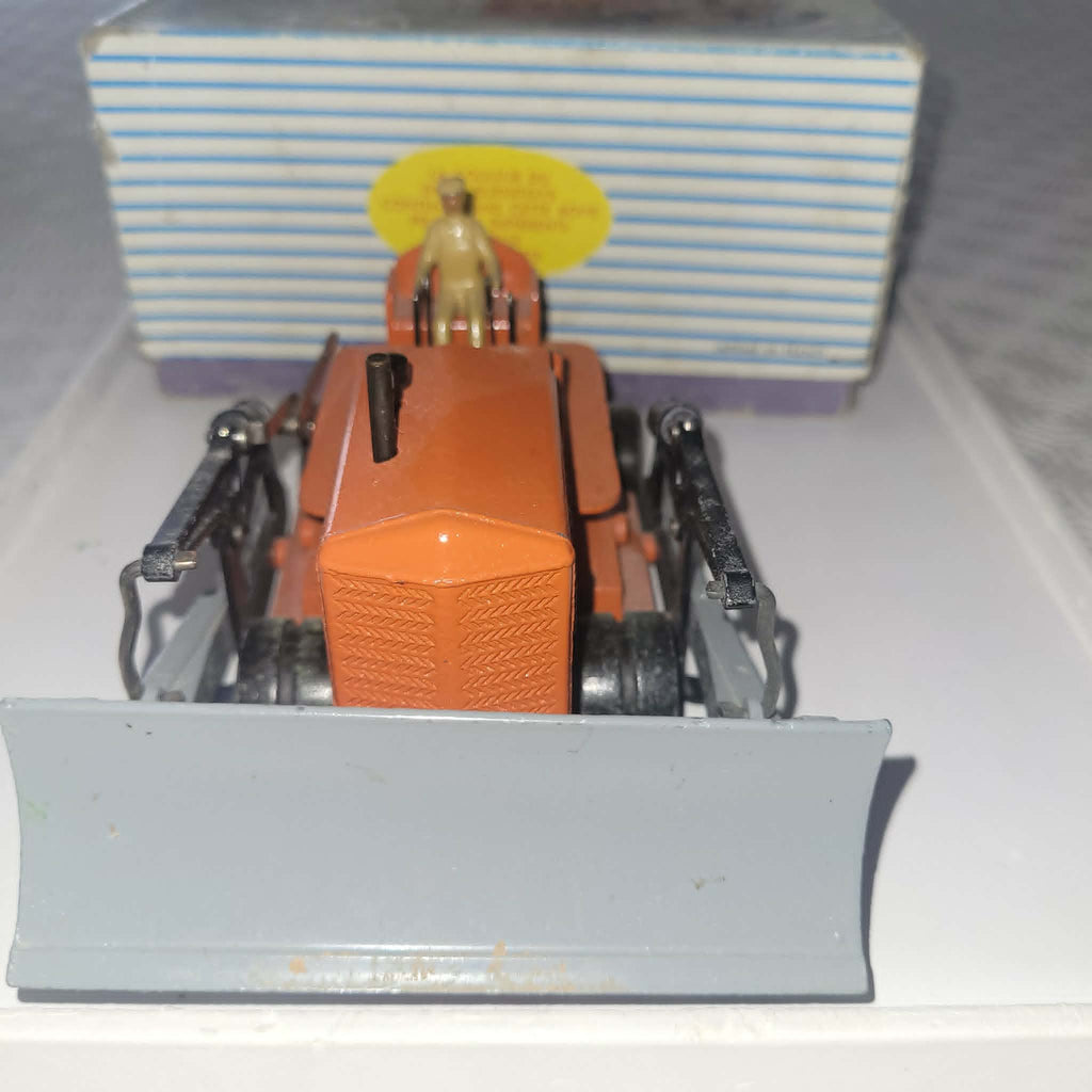 DINKY SUPERTOYS BULLDOZZER