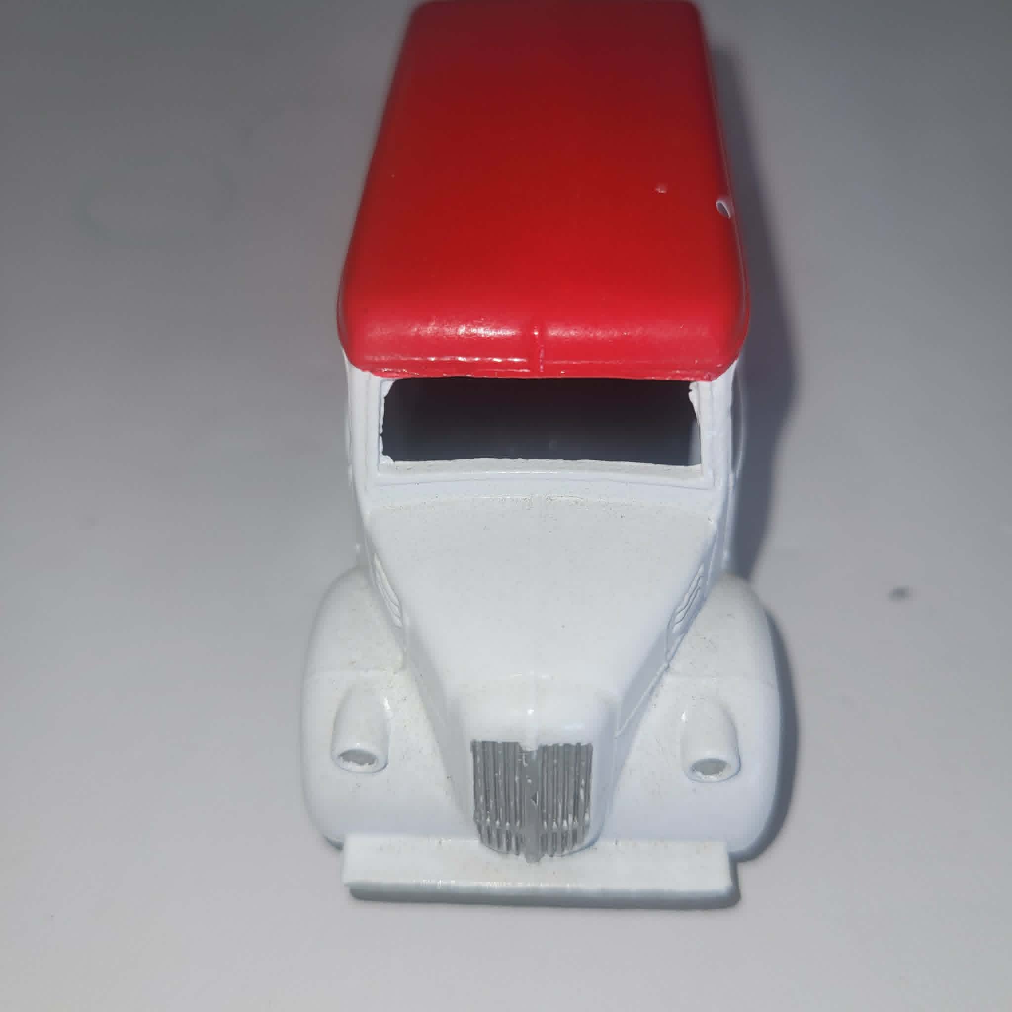 DINKY TOYS TROJAN