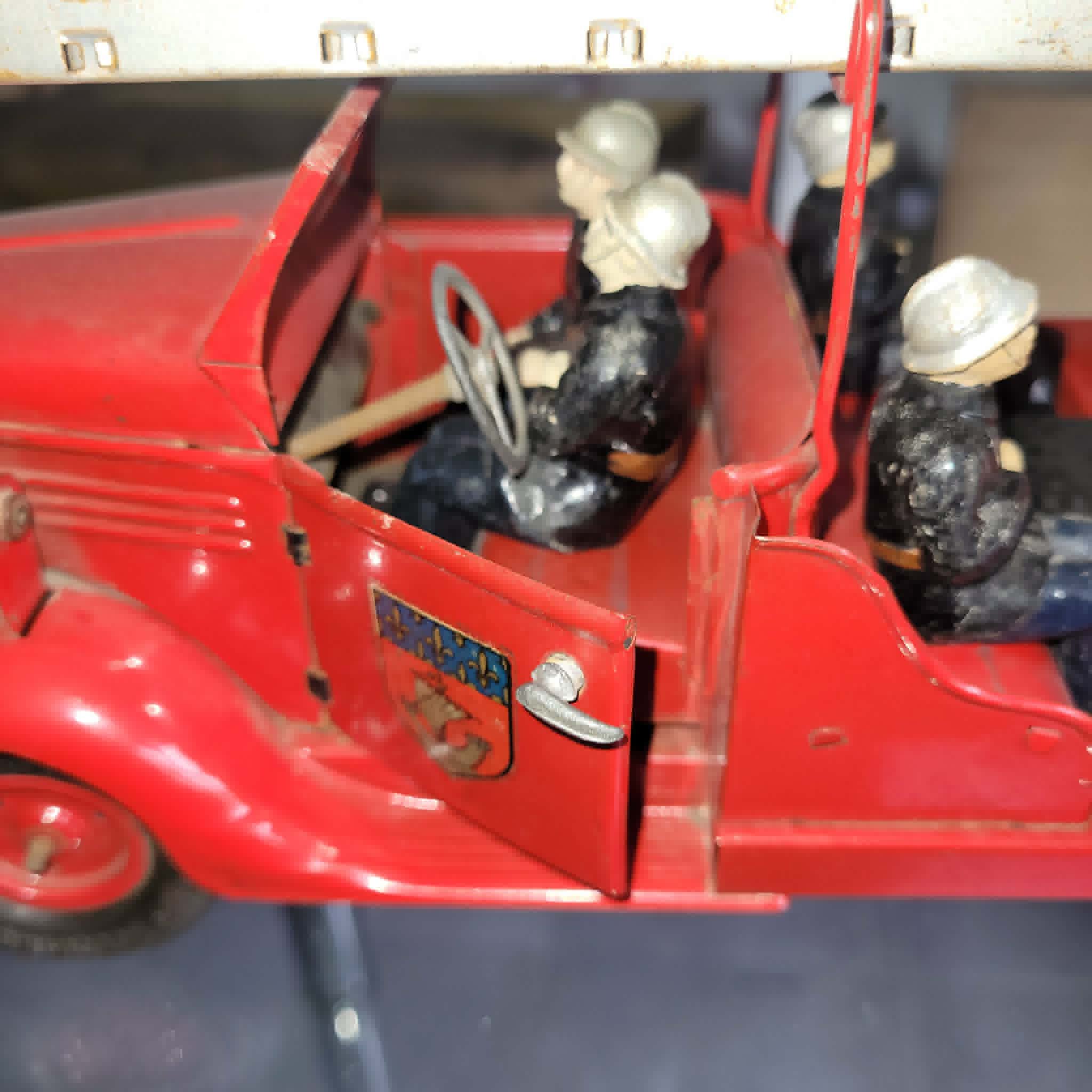 CAMION DE POMPIER
