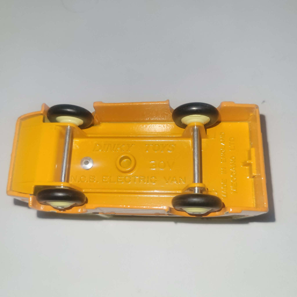 DINKY TOYS DAILY
