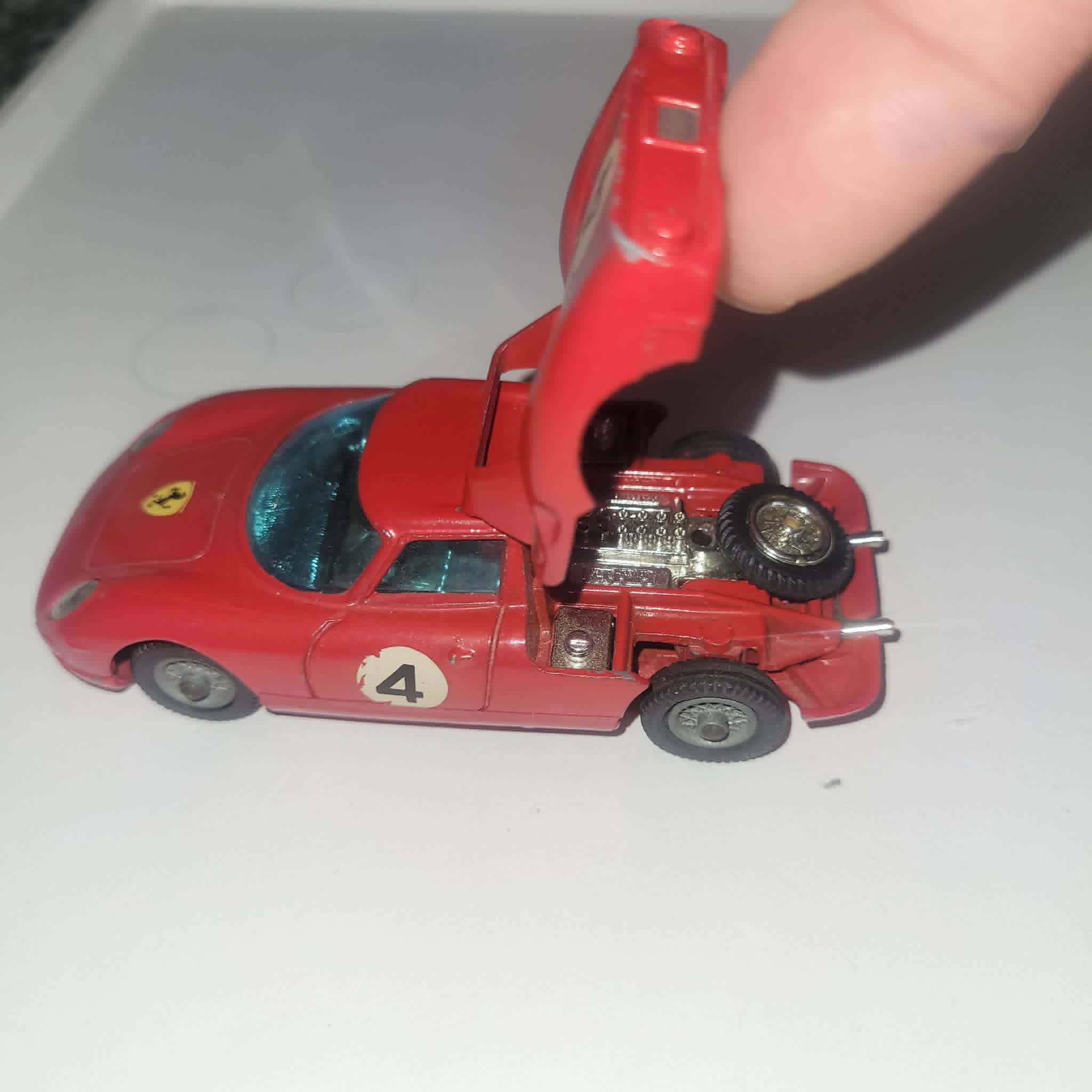 CORGI TOYS FERRARI