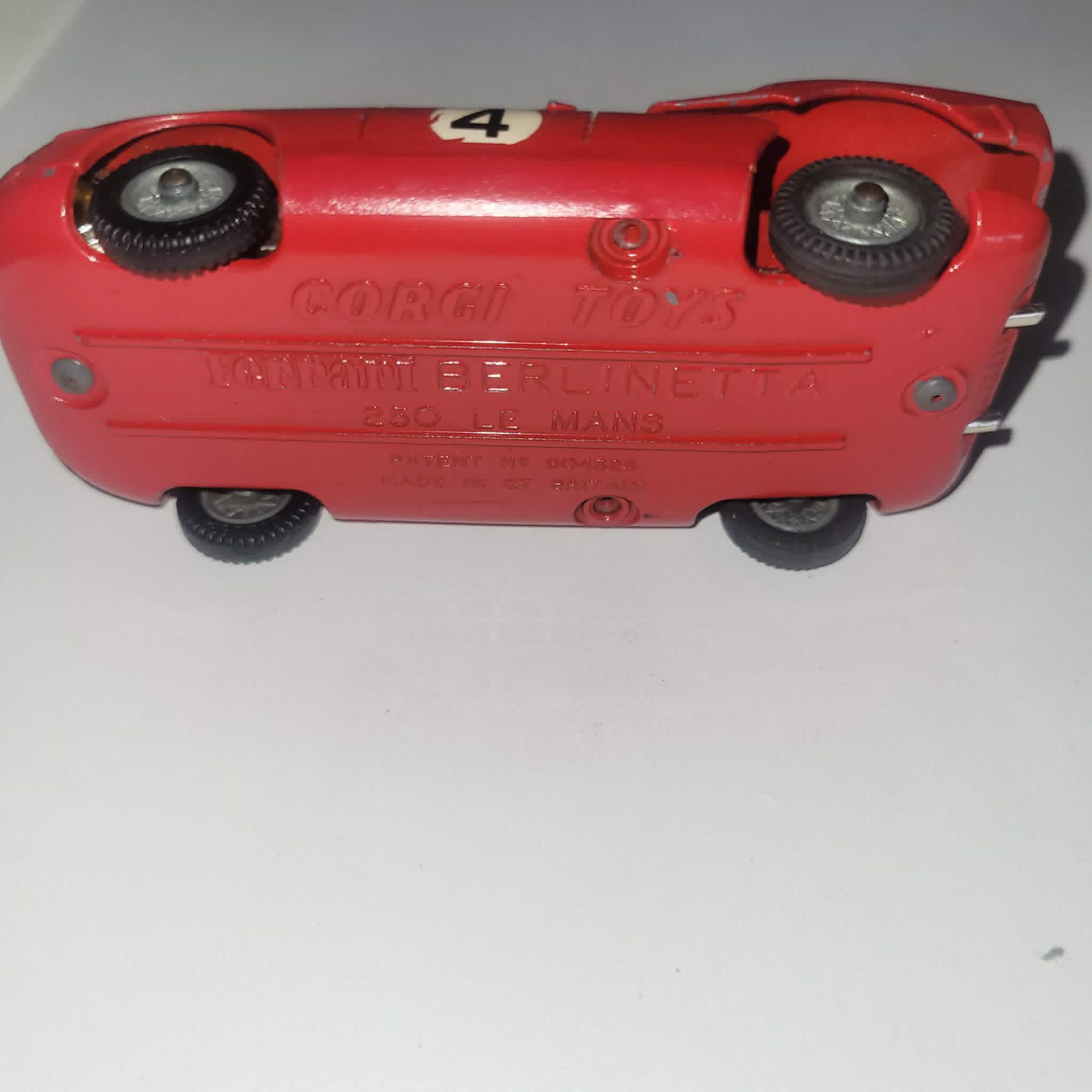 CORGI TOYS FERRARI