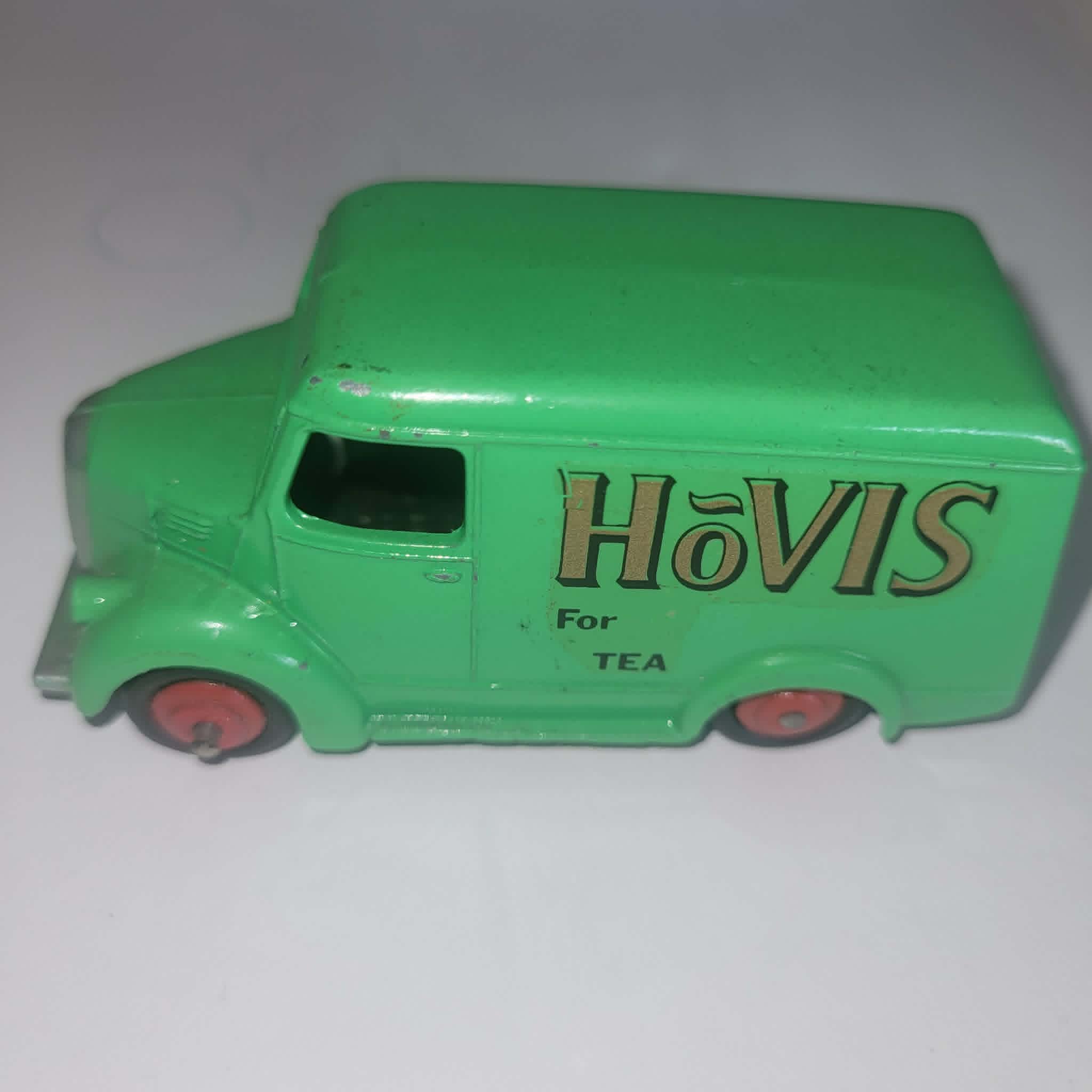 DINKY TOYS TROJAN