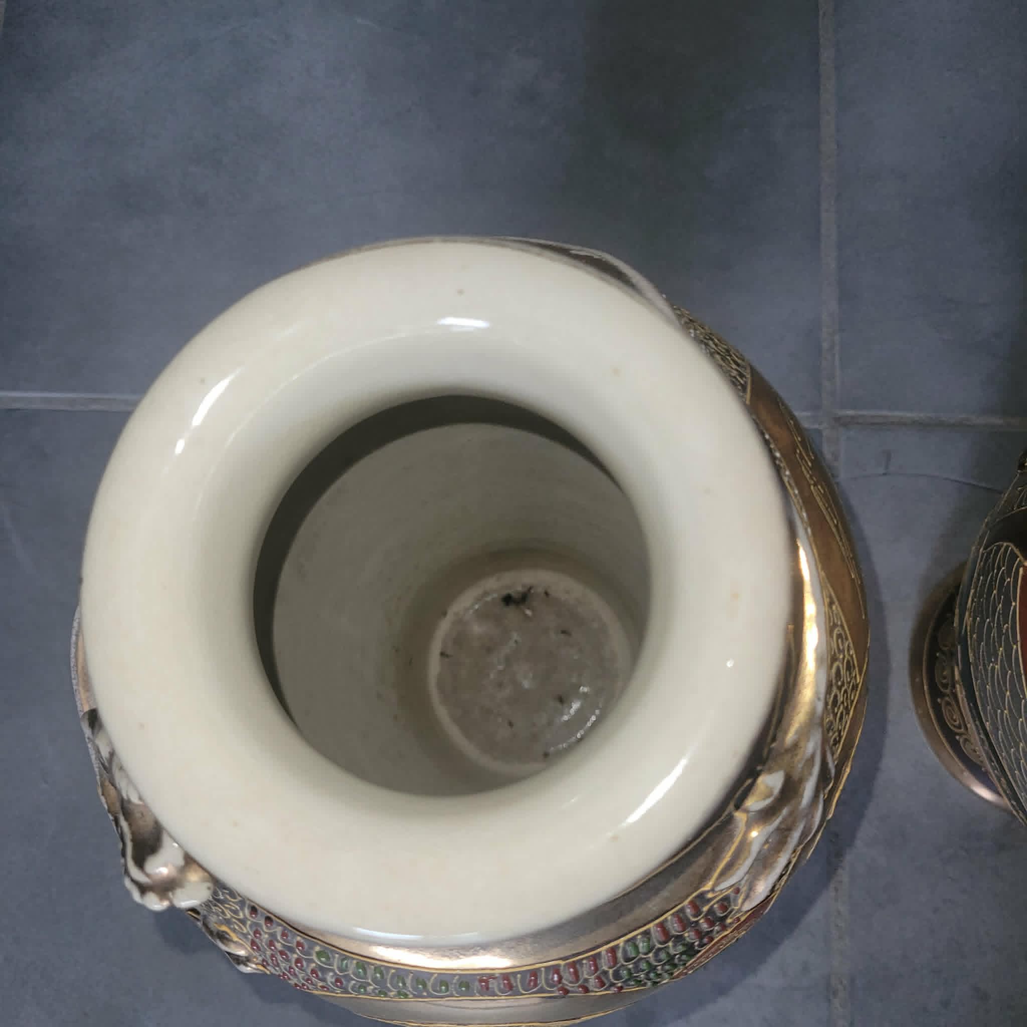 PAIRE DE VASES JAPONNAIS