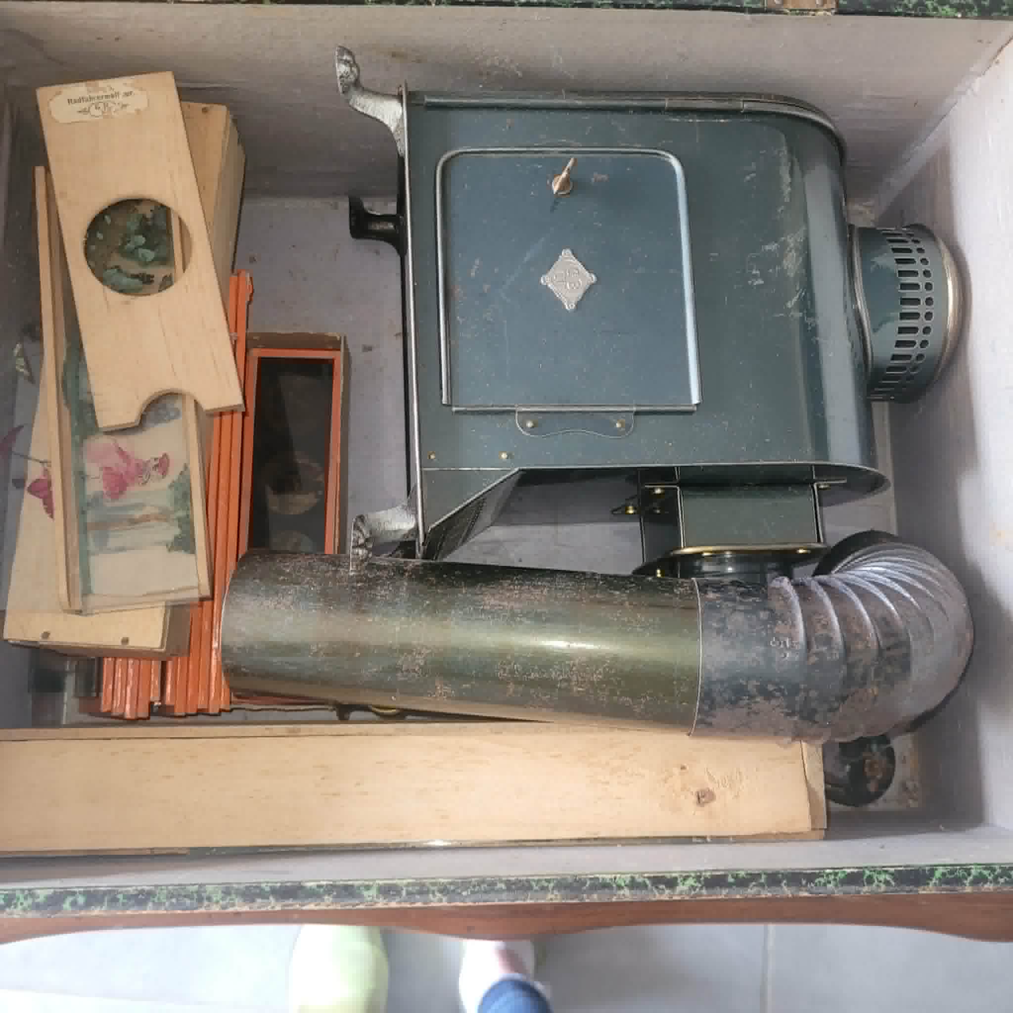 JOUET MAGIC LANTERN
