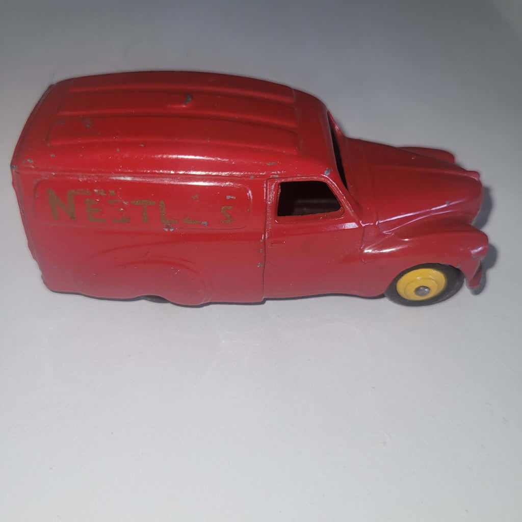 DINKY TOYS TROJAN