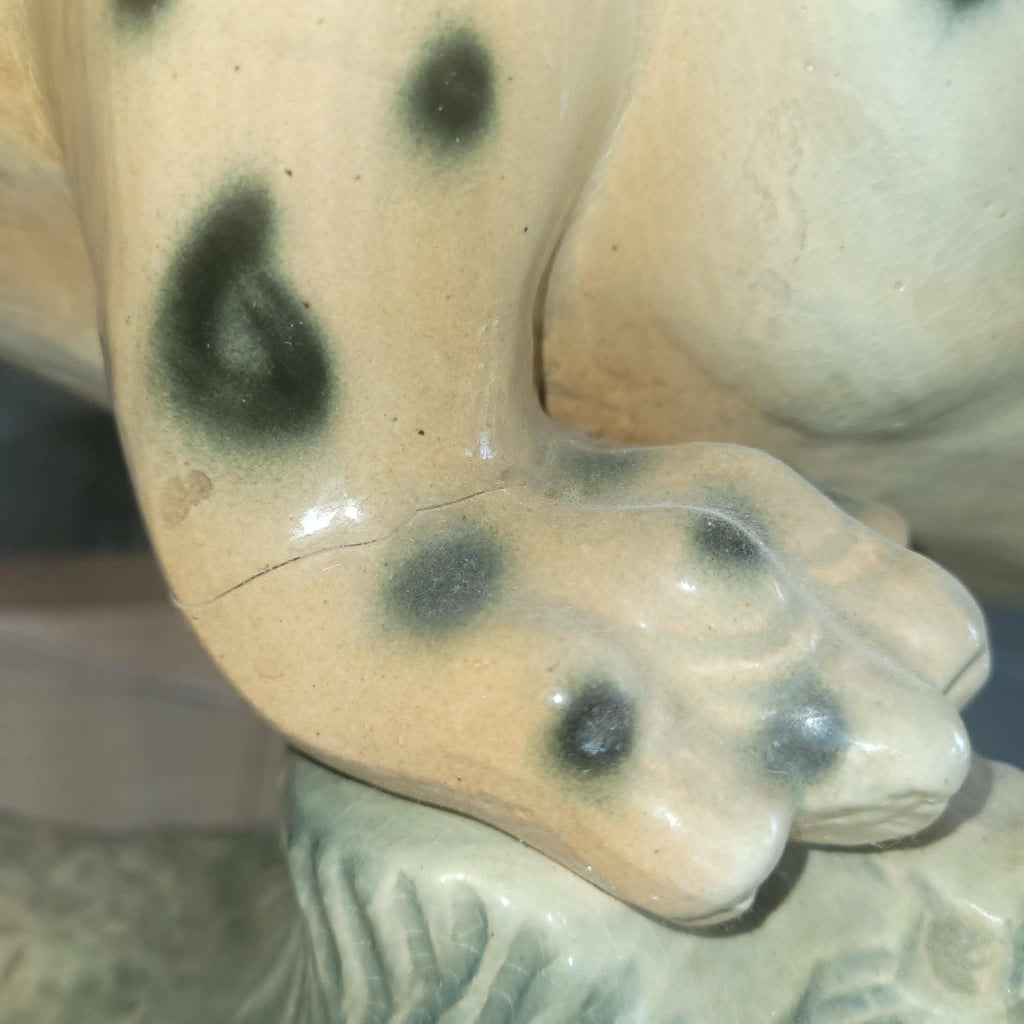 STATUE LEOPARD