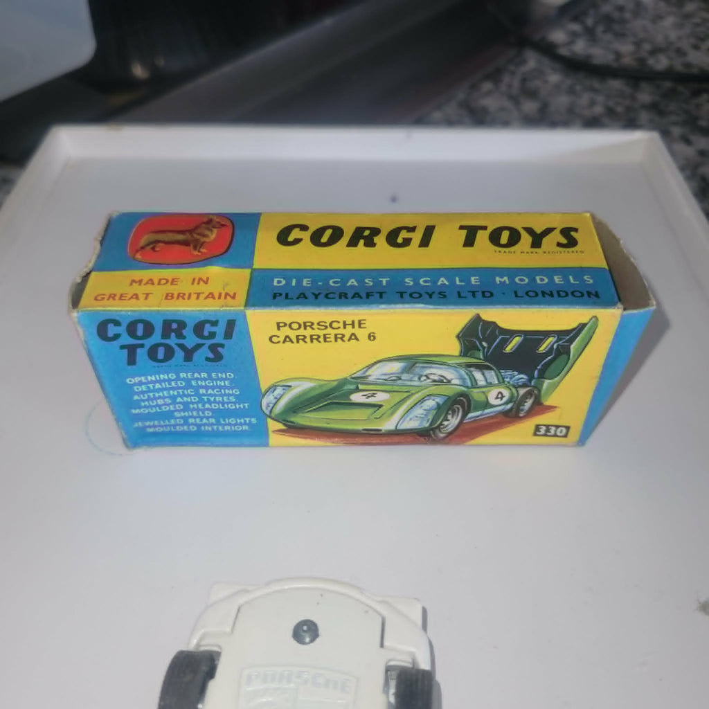 CORGI TOYS PORCHE CARRERA