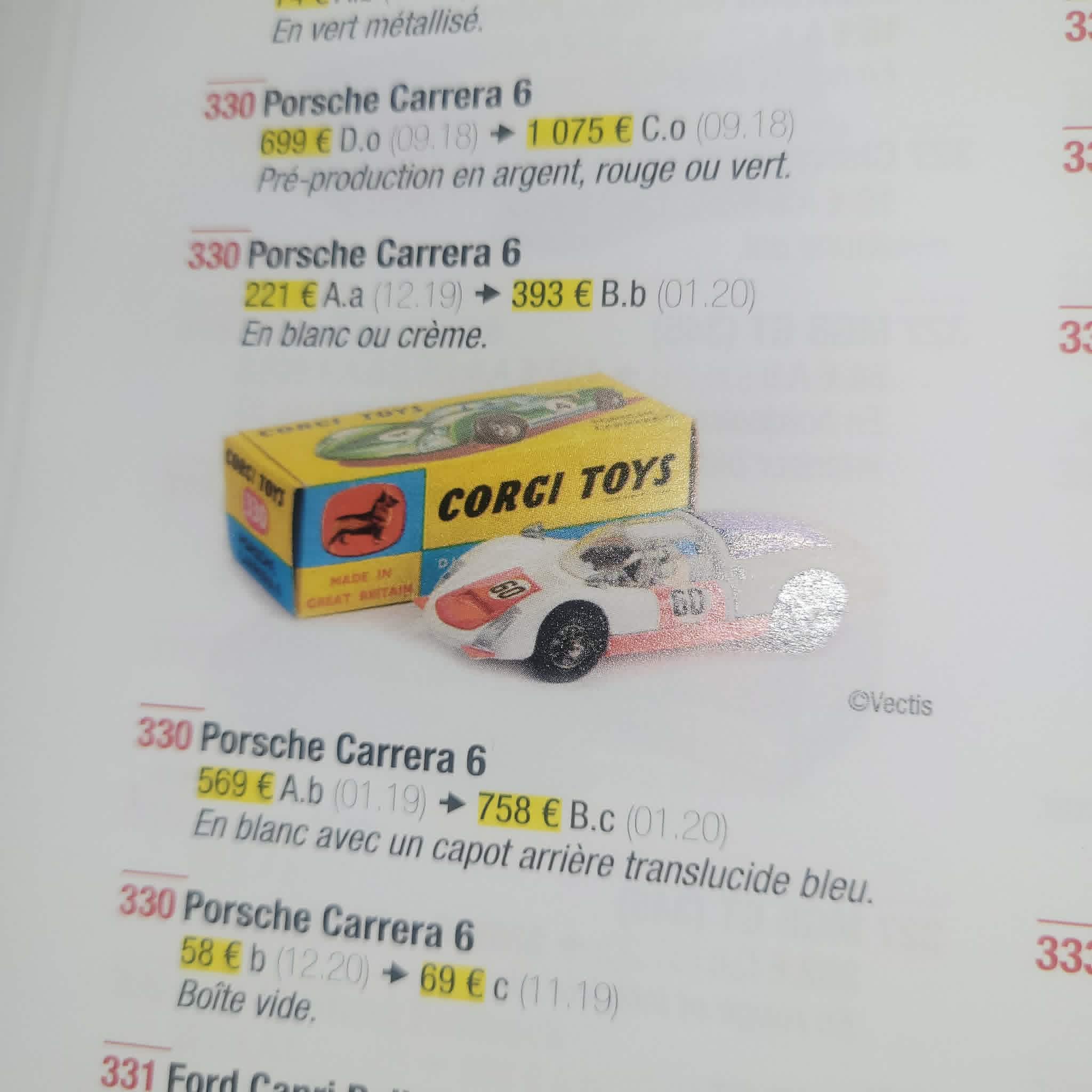 CORGI TOYS PORCHE CARRERA