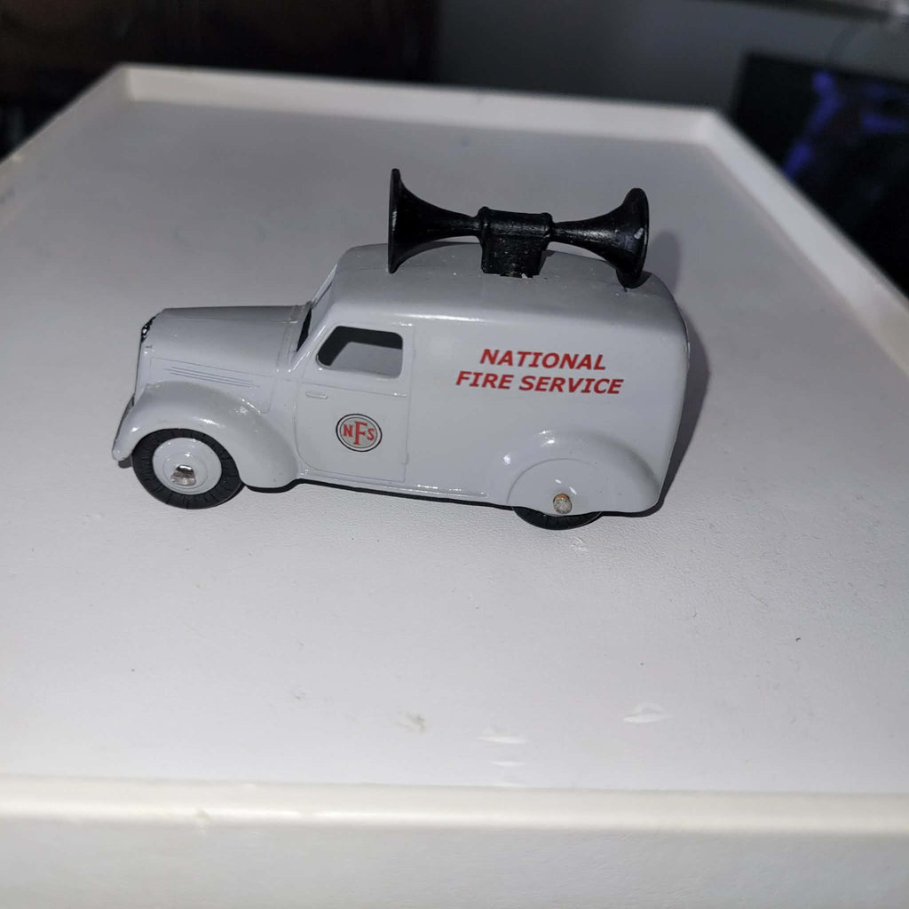 DINKY TOYS TROJAN