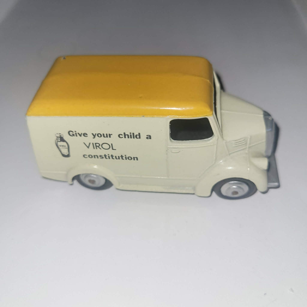 DINKY TOYS TROJAN