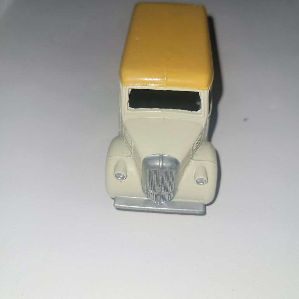 DINKY TOYS TROJAN