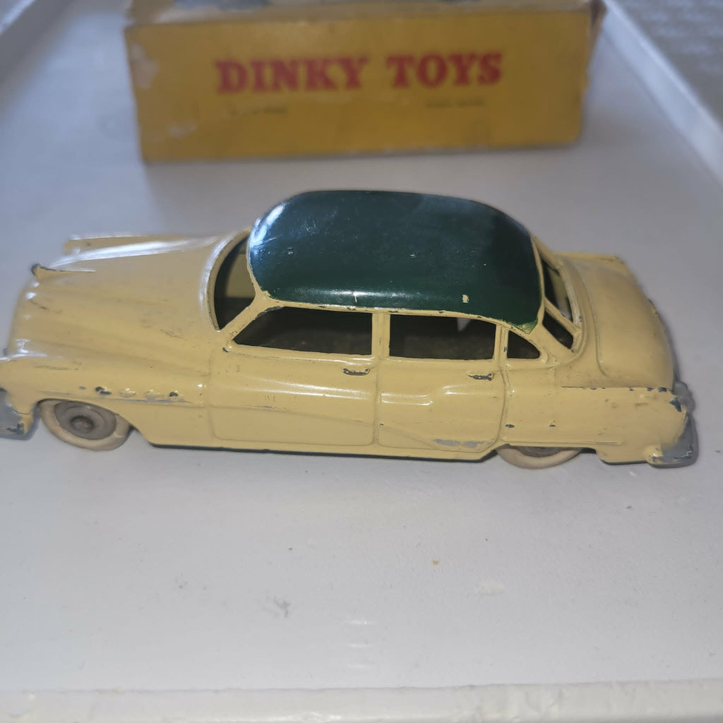 DINKY TOYS BUICK