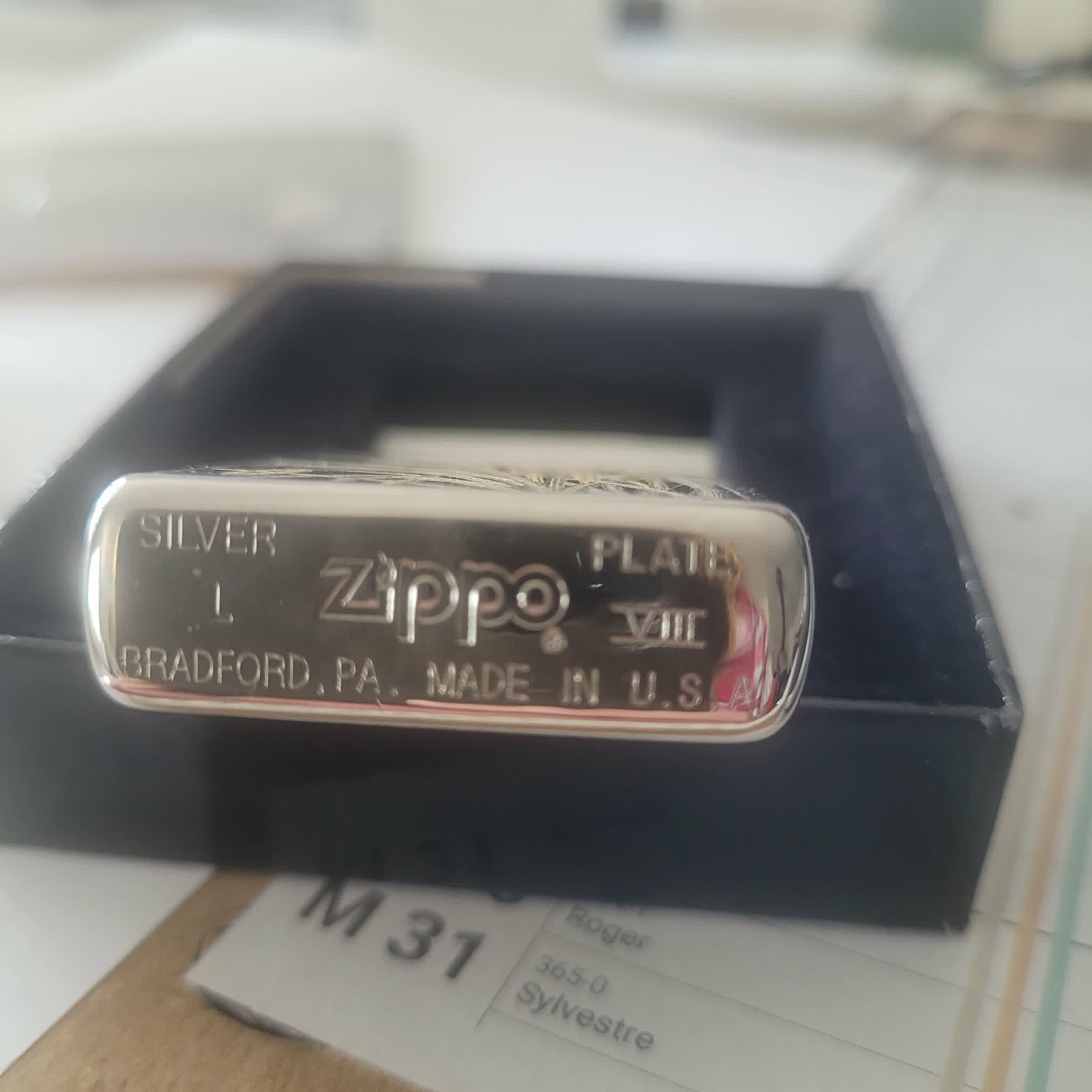 BRIQUET ZIPPO