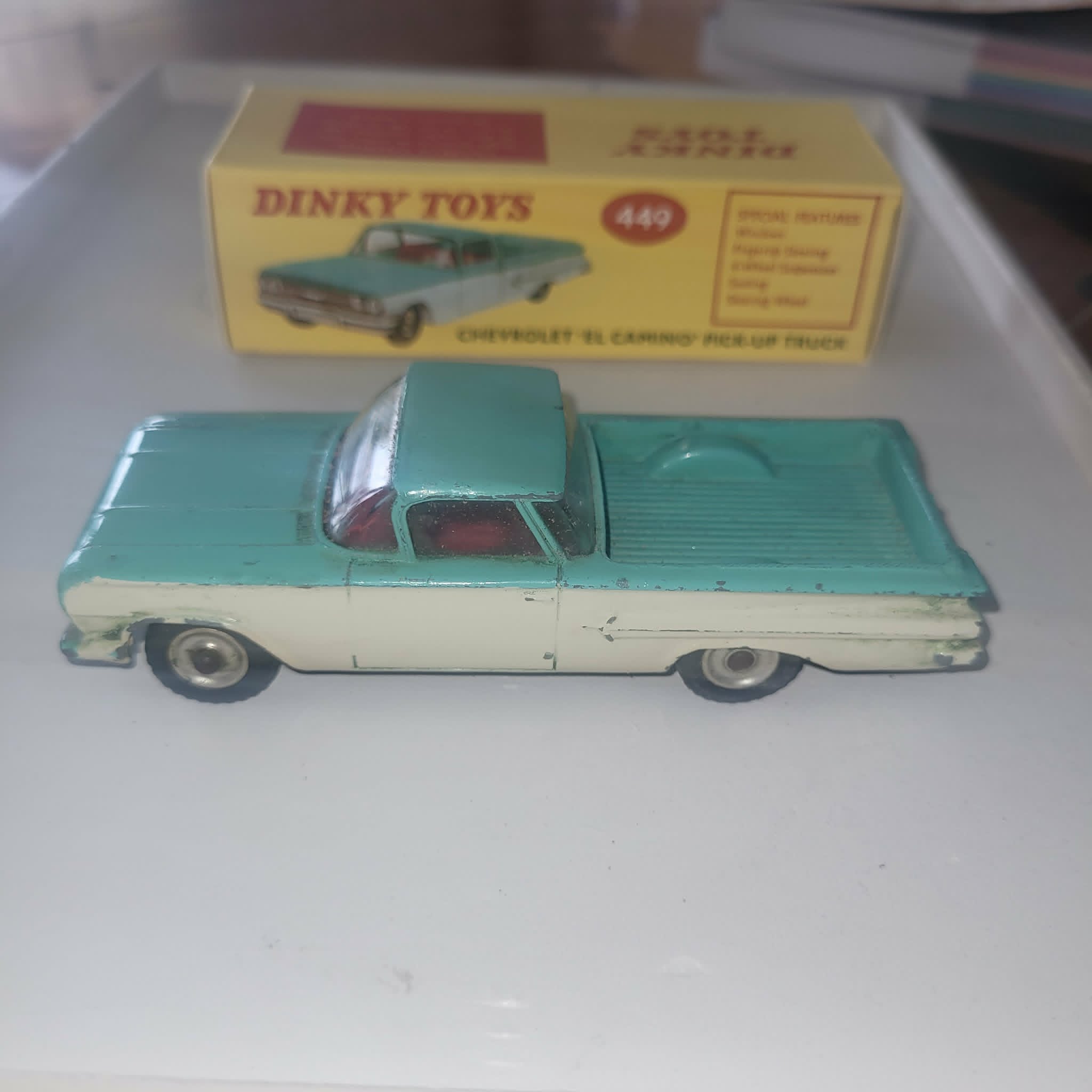 DINKY TOYS CHEVROLET