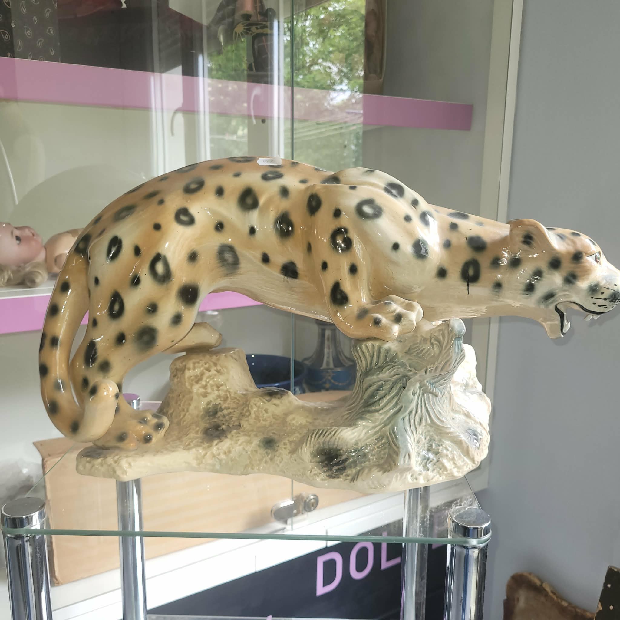 STATUE LEOPARD