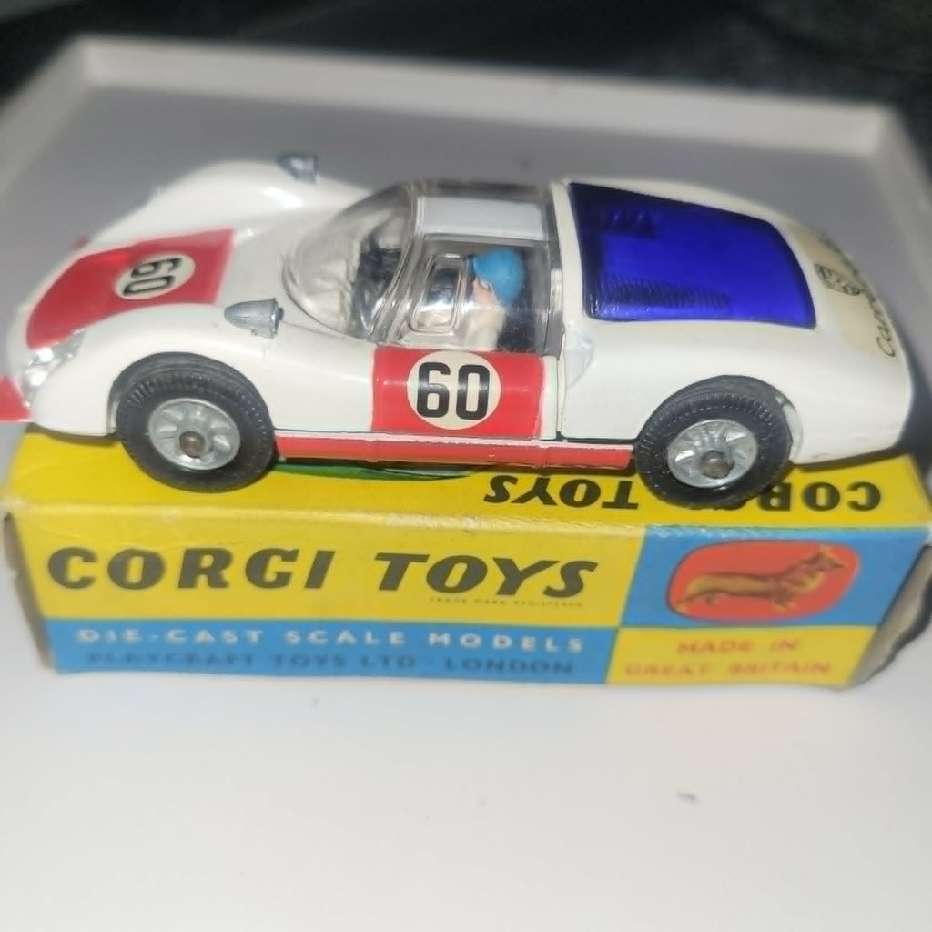 CORGI TOYS PORCHE CARRERA