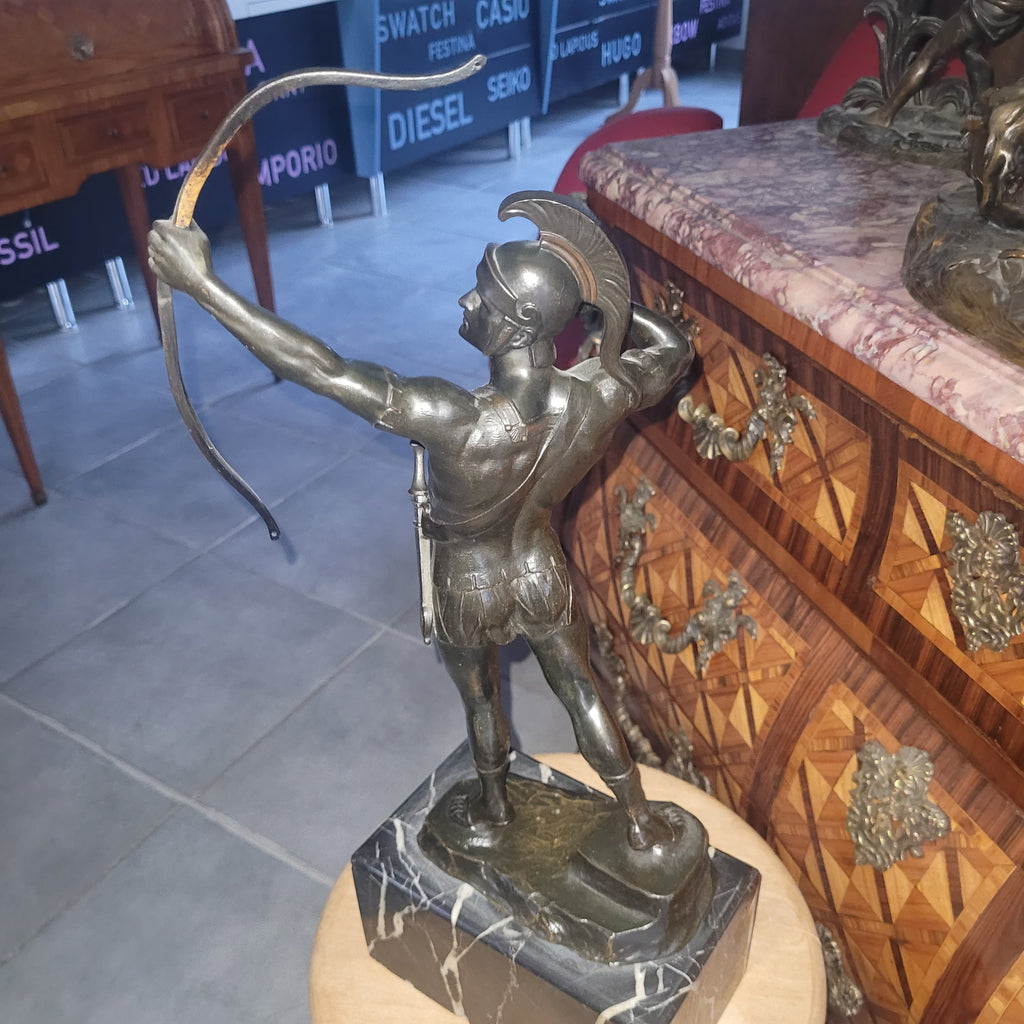 Bronze signature à identifiée