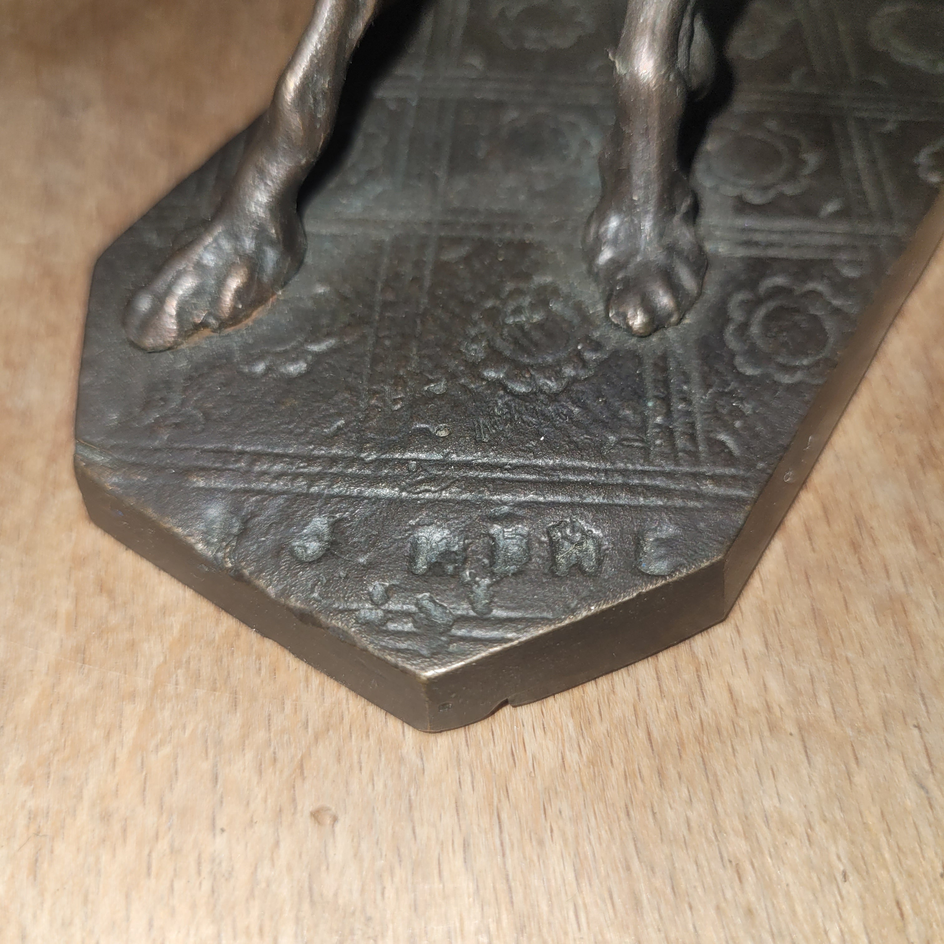 Bronze signé Mene