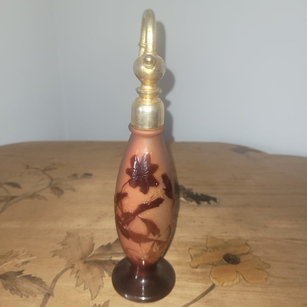 Vaporisateur Émile Galle