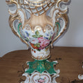 PAIRE DE VASES