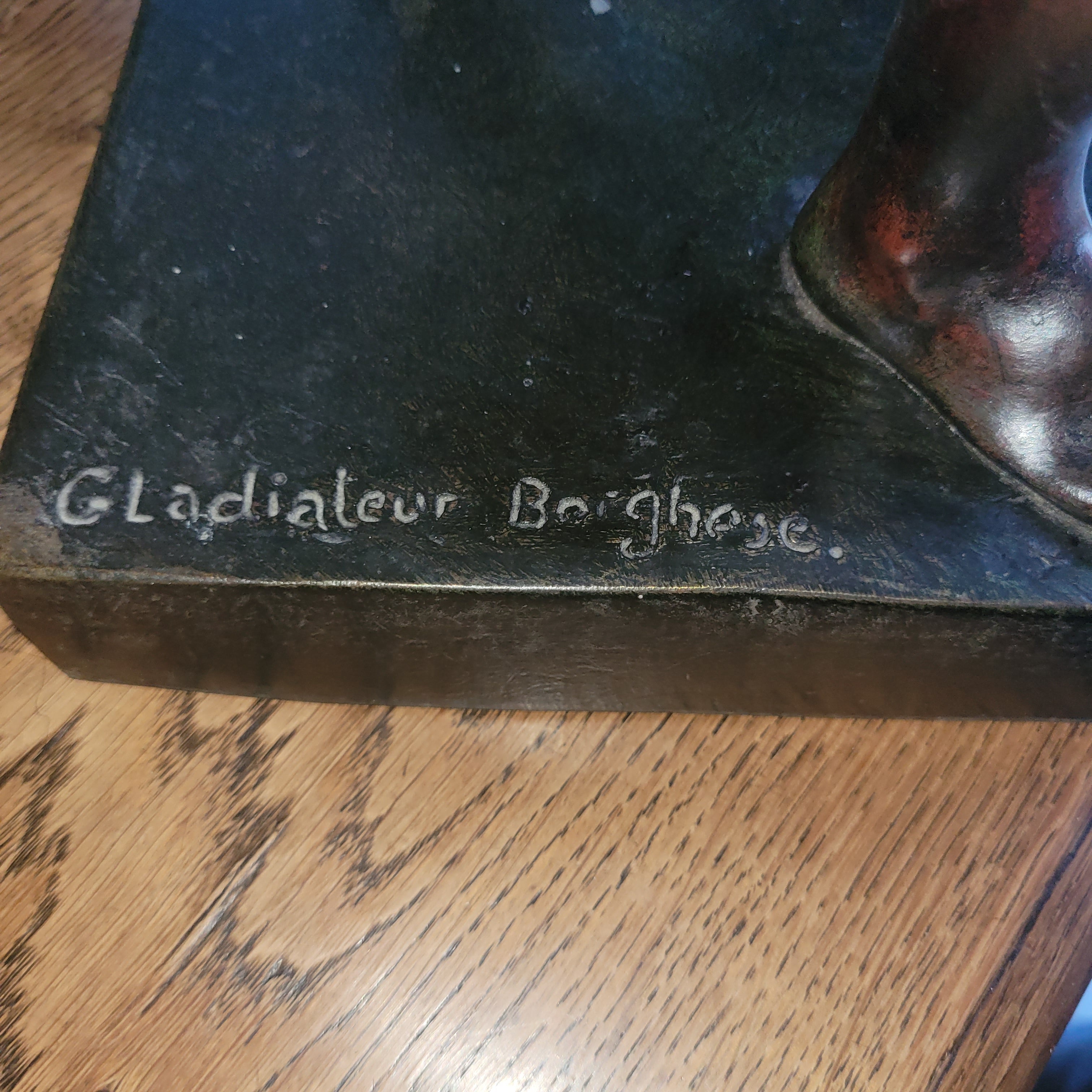 Bronze signé Borghese