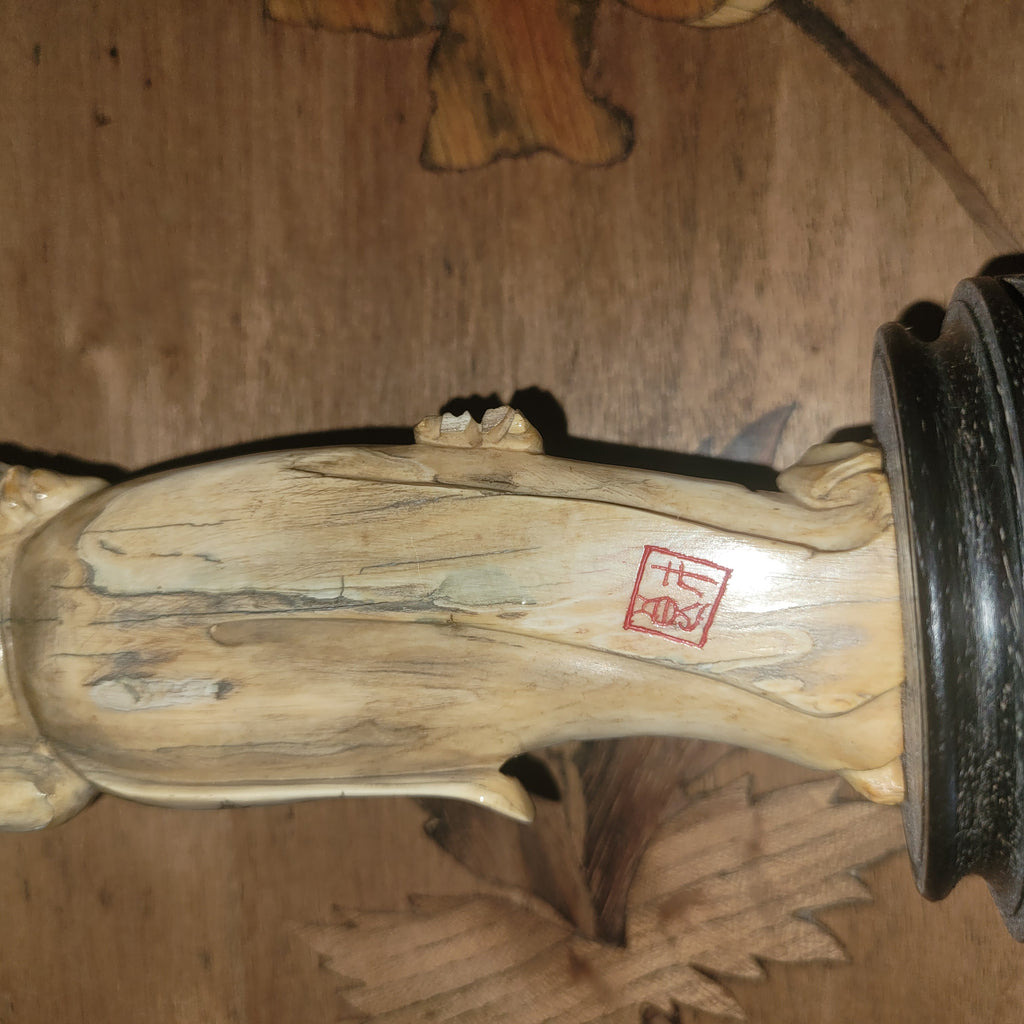 STATUETTE CHINOISE
