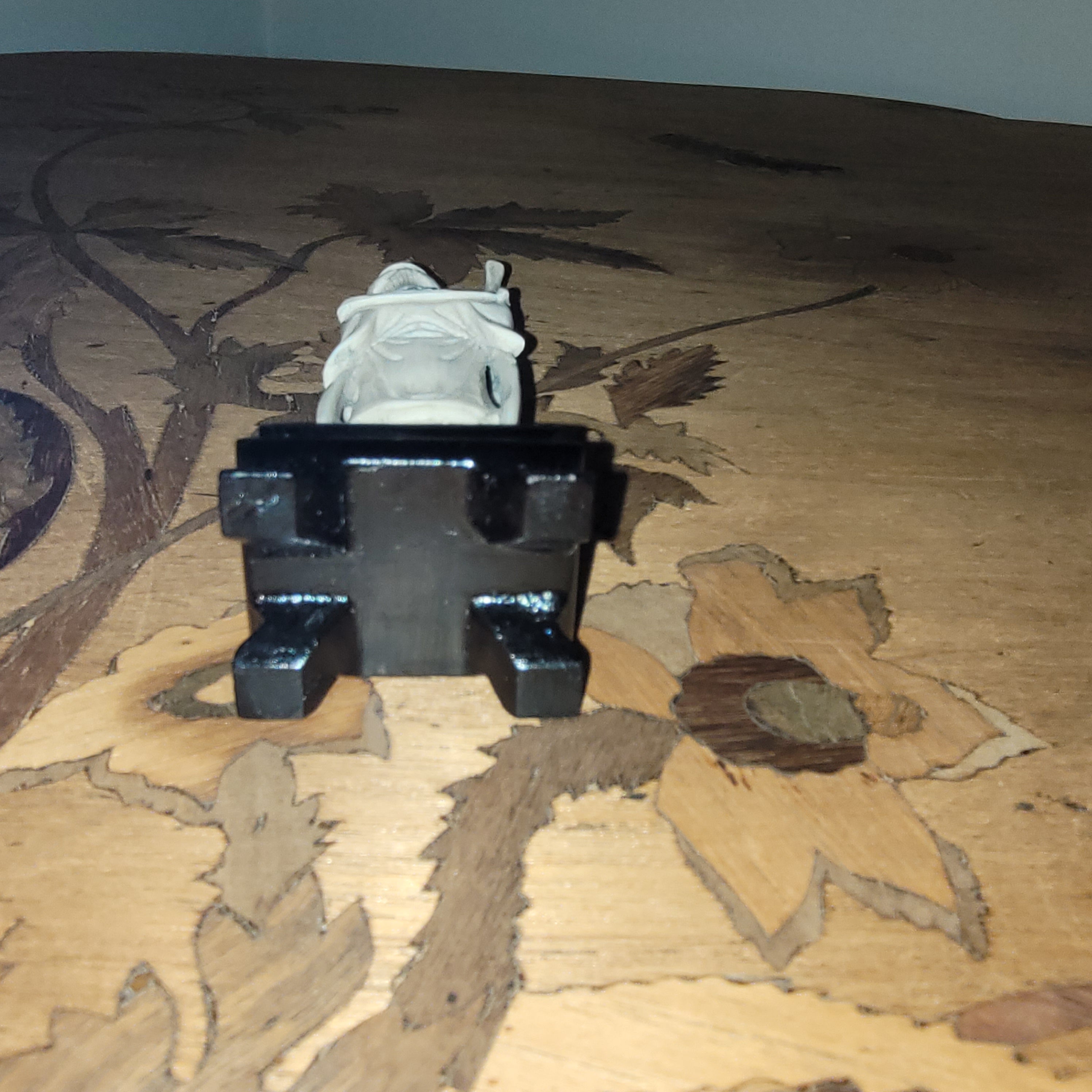 STATUETTE ANCIENNE